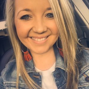 Meet your Posher, Lindsay